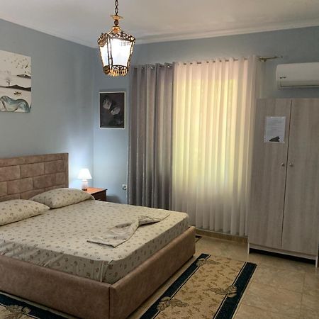 Vila Spaho Korça Exteriör bild