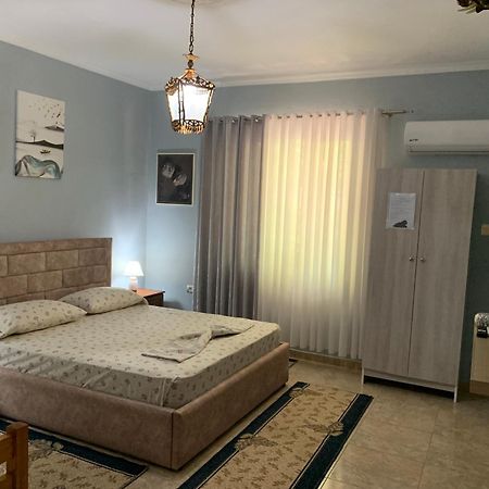 Vila Spaho Korça Exteriör bild