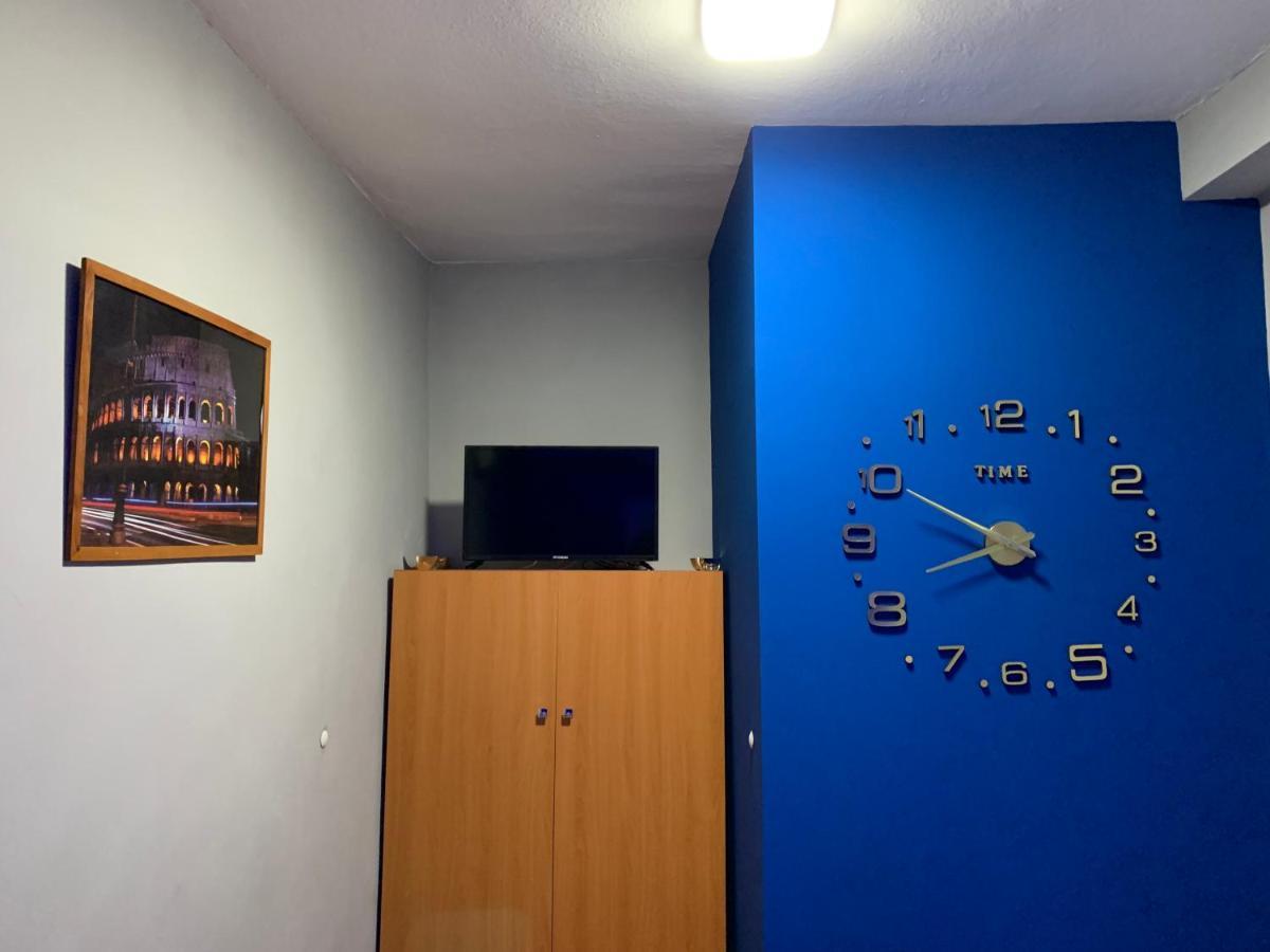 Vila Spaho Korça Exteriör bild